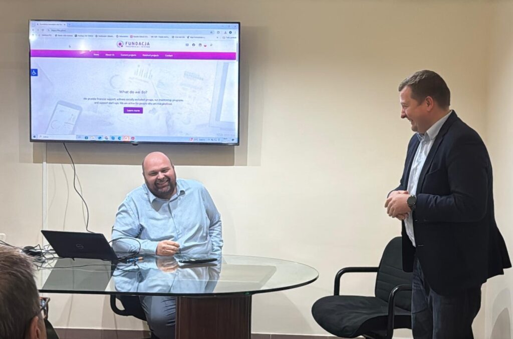 WhatsApp Image 2025-10-28 at 12.12.34 (22)