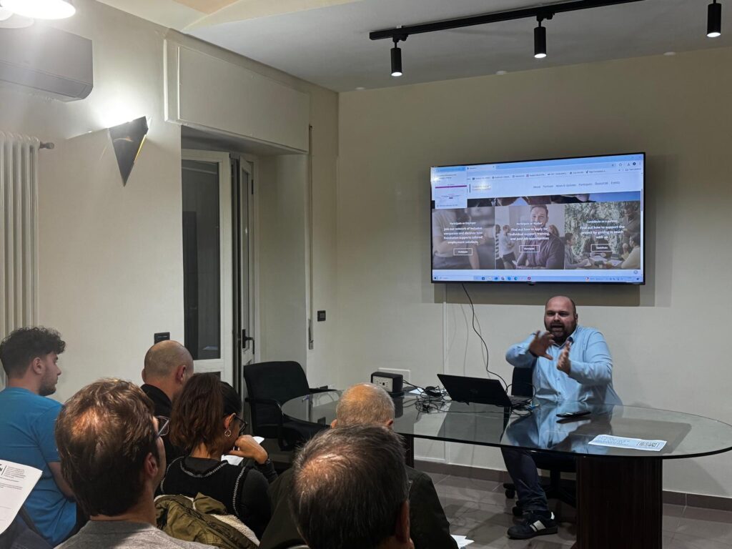 WhatsApp Image 2025-10-28 at 12.12.34 (35)